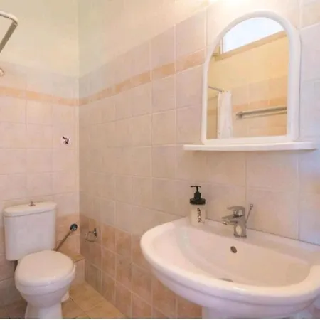 Aleka 2 아기오스 게오르기오스